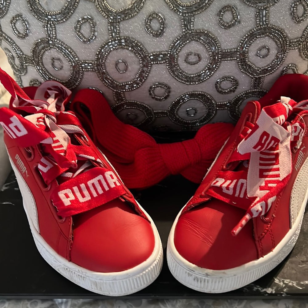 Puma-red basket heart-DE women’s